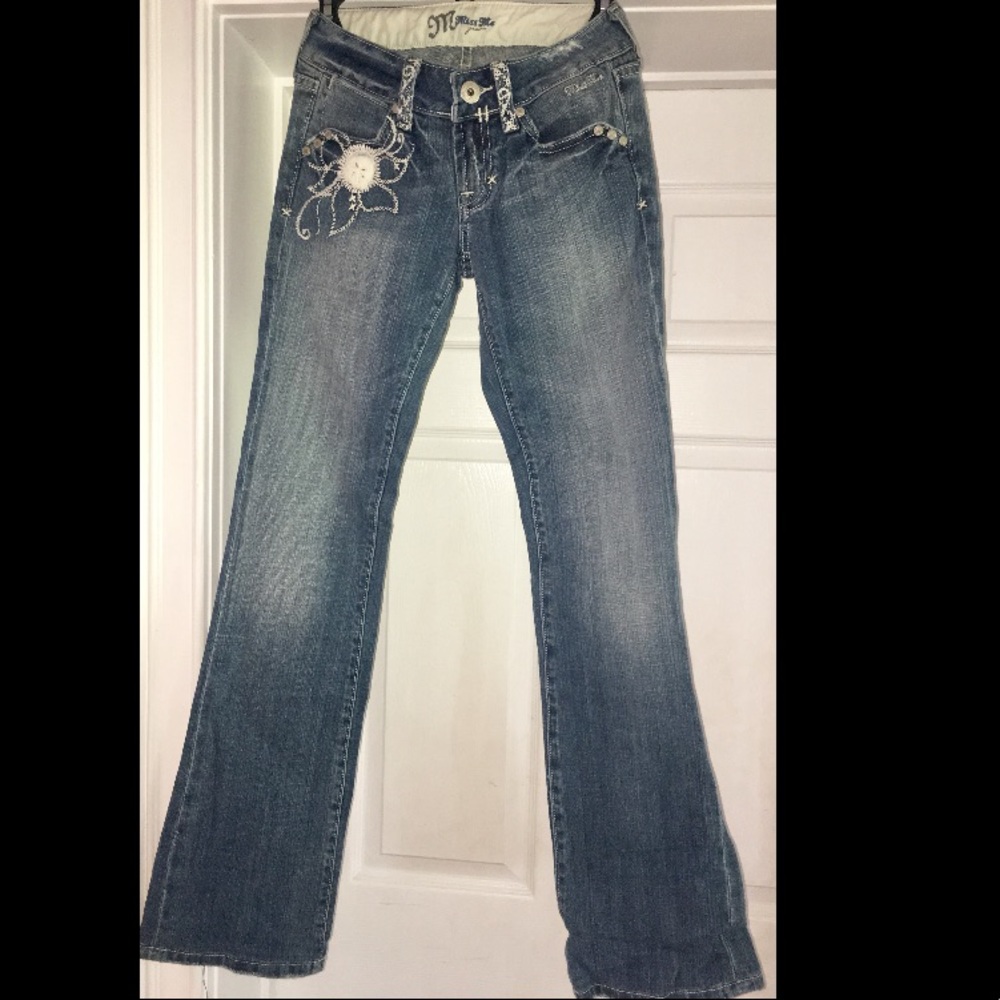 Miss Me jeans.